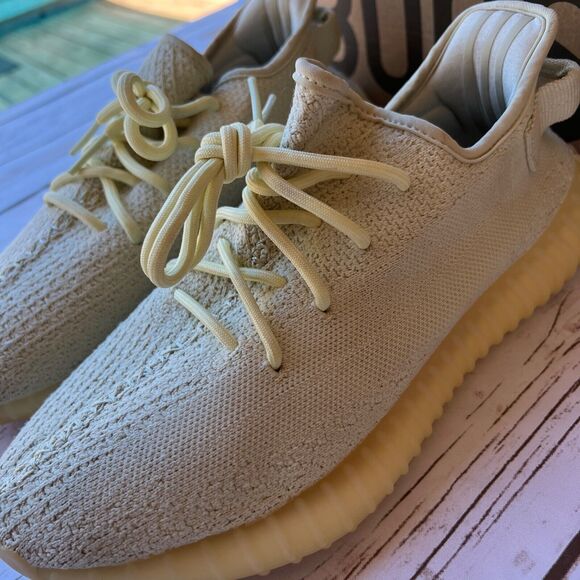 Adidas Yeezy Boost 350 V2 Kanye Butters Shoes Sneakers Sz 8.5 main image 8